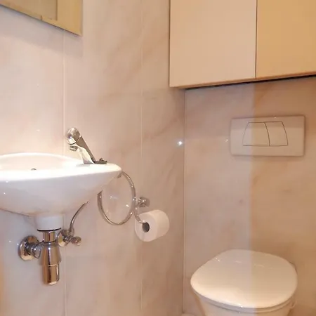 Mare Nostrum 102 Apartment *